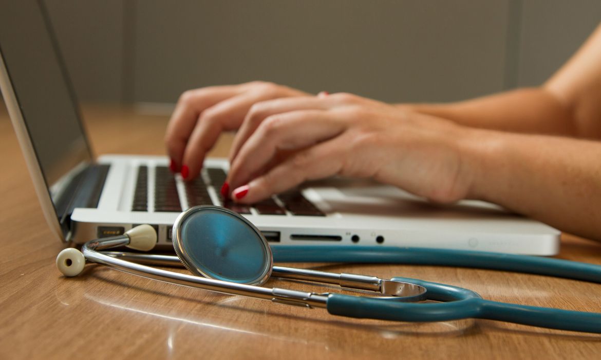 Enamed evidencia necessidade de fiscalização rigorosa em cursos de medicina