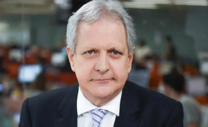 ALE pode homenagear jornalista que questionou adoção de crianças alagoanas