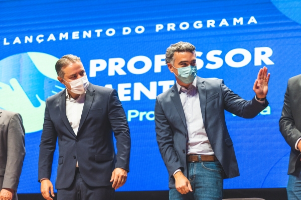 Professor Mentor: inscrições para 11 mil bolsas inéditas terminam no próximo dia 19
