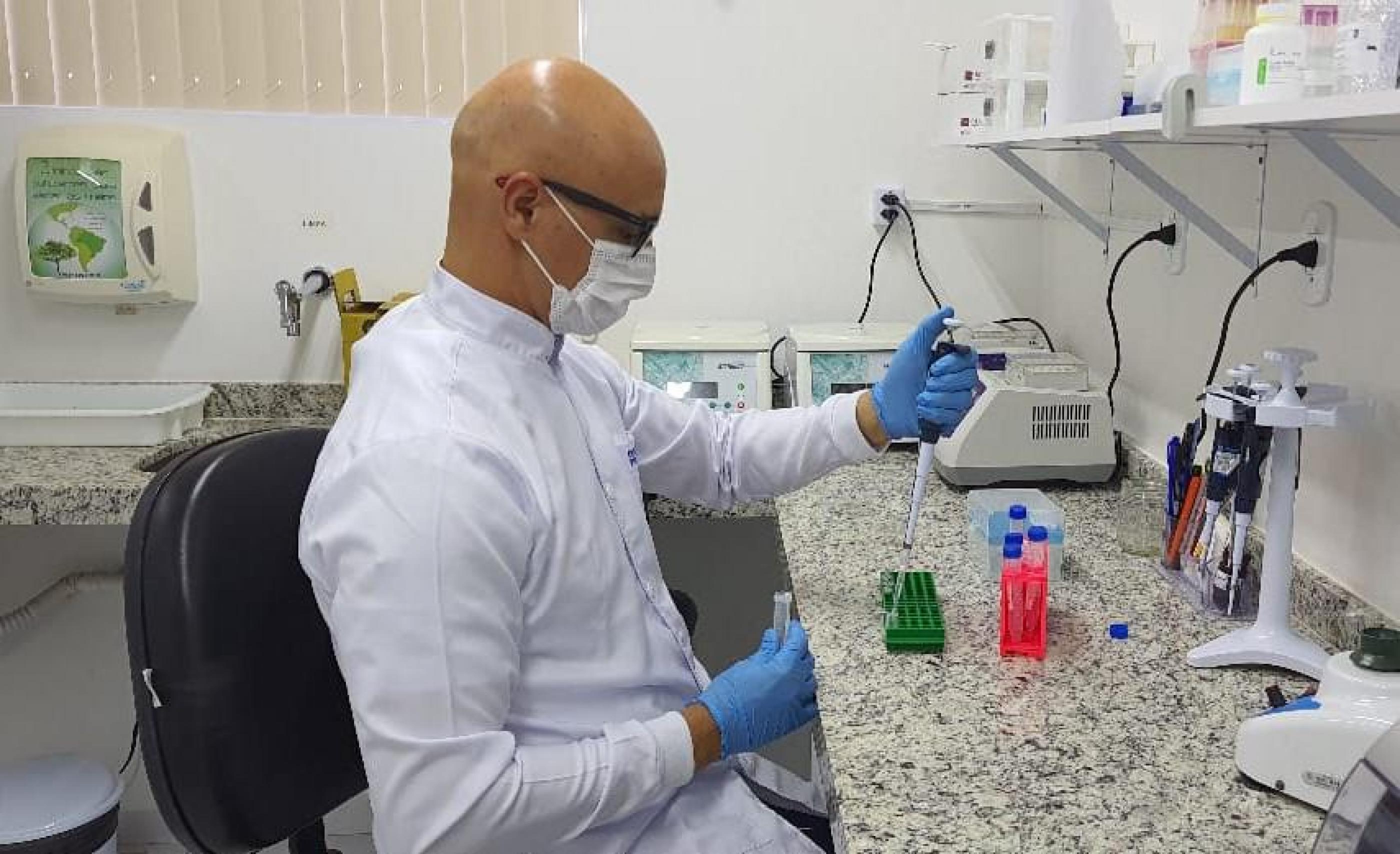 Corpo carbonizado encontrado em caminhonete em Marechal é identificado