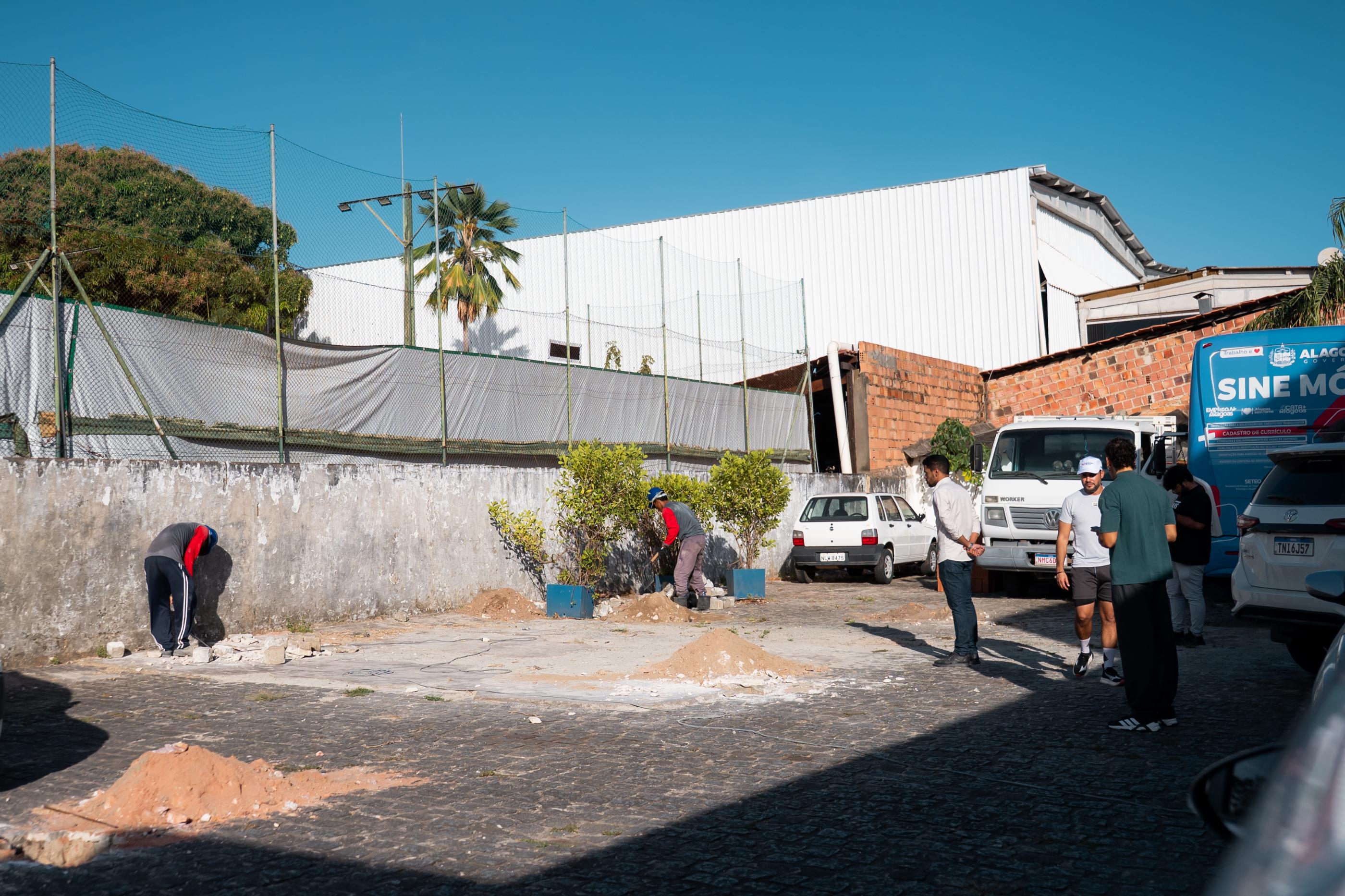 Governo inicia obras para nova praça de alimentação do Mercado de Jaraguá