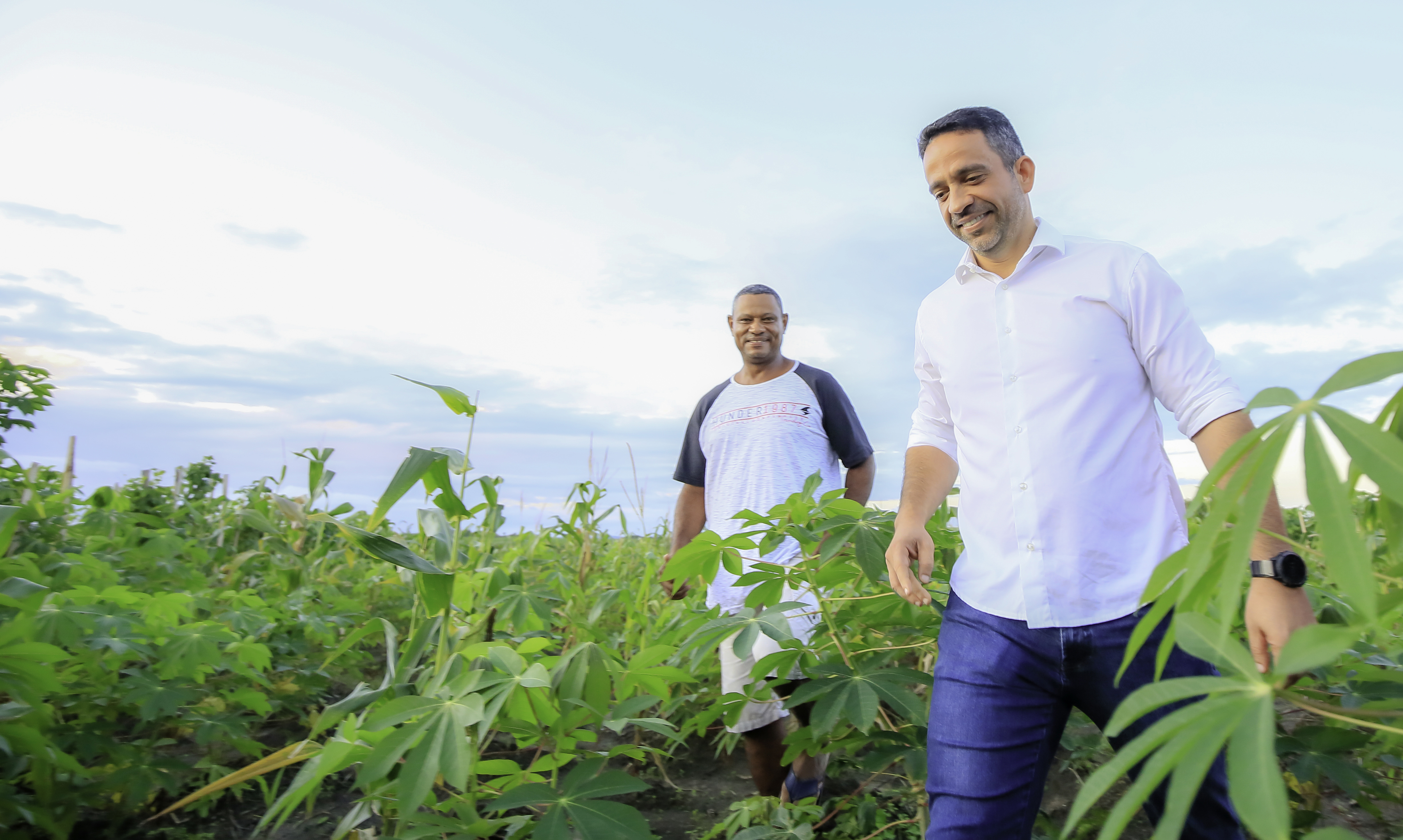 Transferência de renda, cooperativismo e economia solidária: a estratégia de Dantas para combater a desigualdade