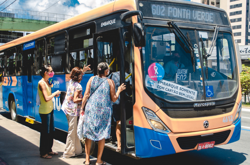 JHC lança auxílio-transporte para trabalhadores desempregados