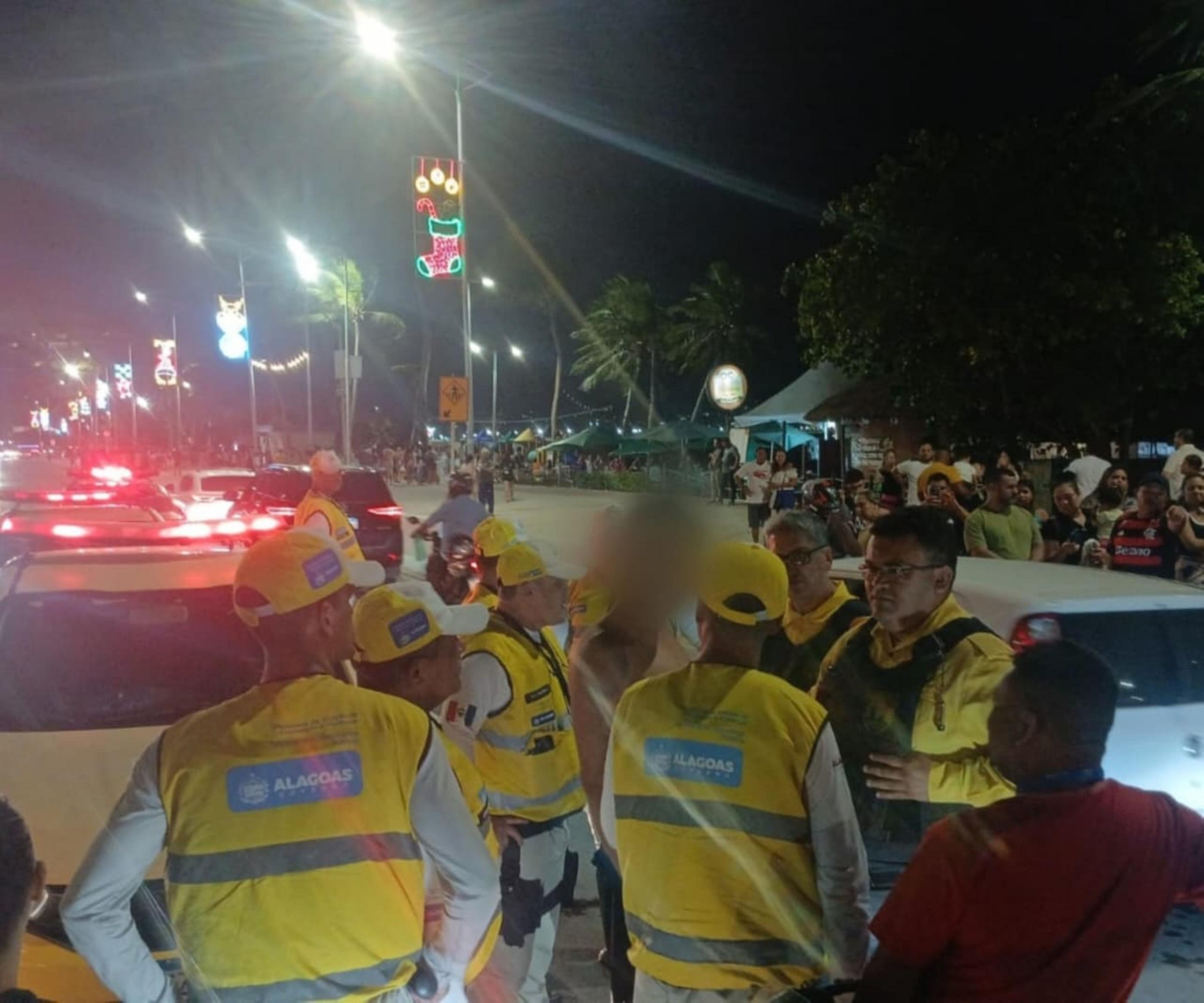 Motorista é preso por suspeita de embriaguez após acidente na orla de Maceió