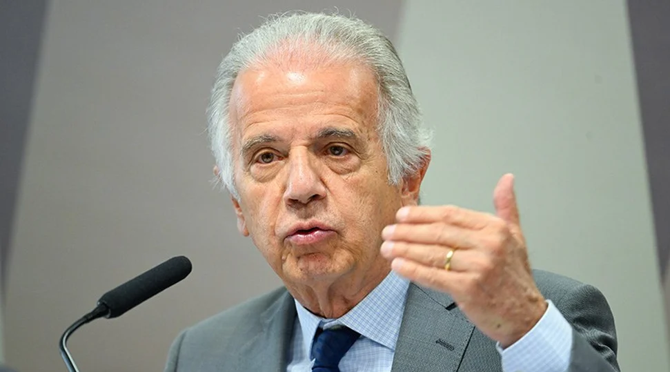 Brasil alerta para risco de êxodo venezuelano após ofensiva dos EUA