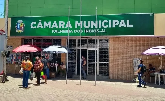 Câmara de Palmeira dos Índios abre concurso com 5 vagas e cadastro de reserva