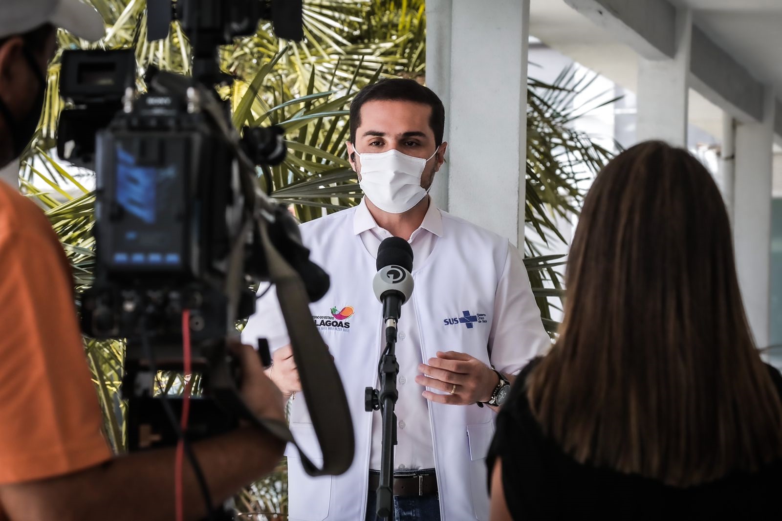 Secretário Alexandre Ayres reforça pedido para que população conclua esquema vacinal