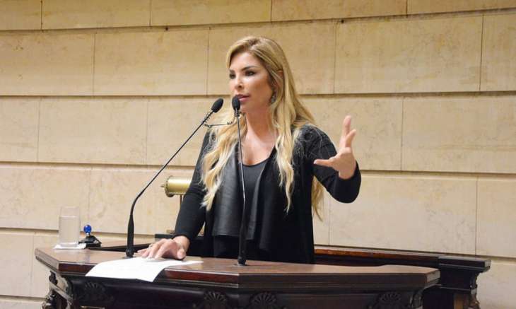 Ex-vereadora Veronica Costa é presa após condenação por tortura contra o ex-marido