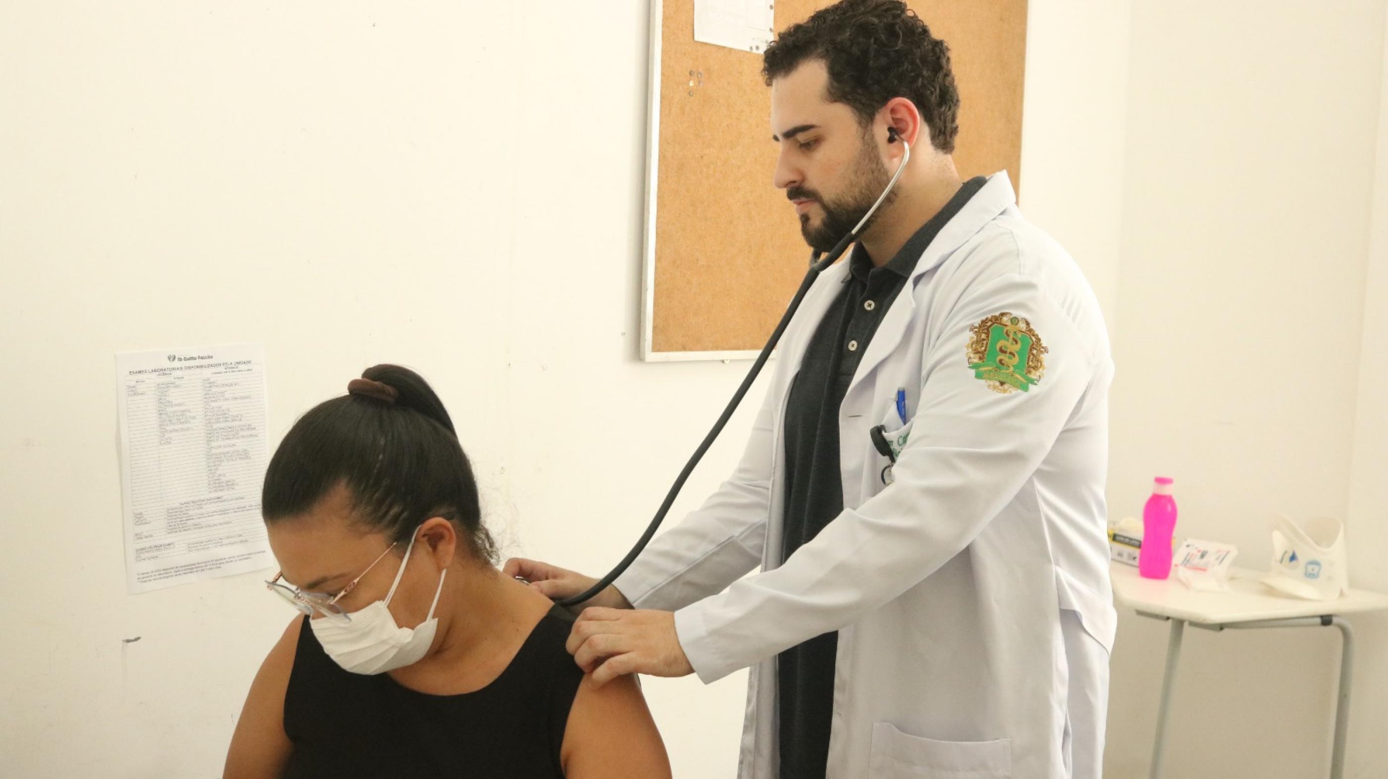 Médico do Hospital Ib Gatto reforça prevenção no Dia Mundial da Saúde