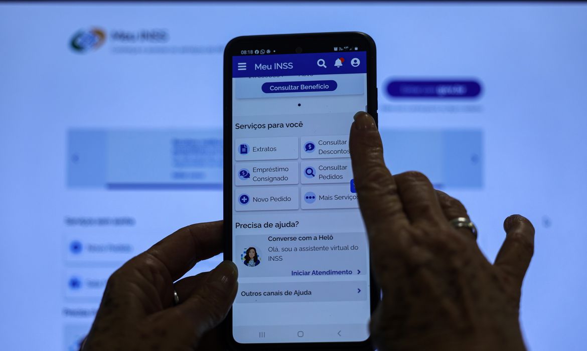4 milhões de pessoas terão que fazer prova de vida no INSS