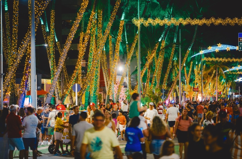 Iluminação cênica do Natal de Todos Nós segue até quinta-feira (15)
