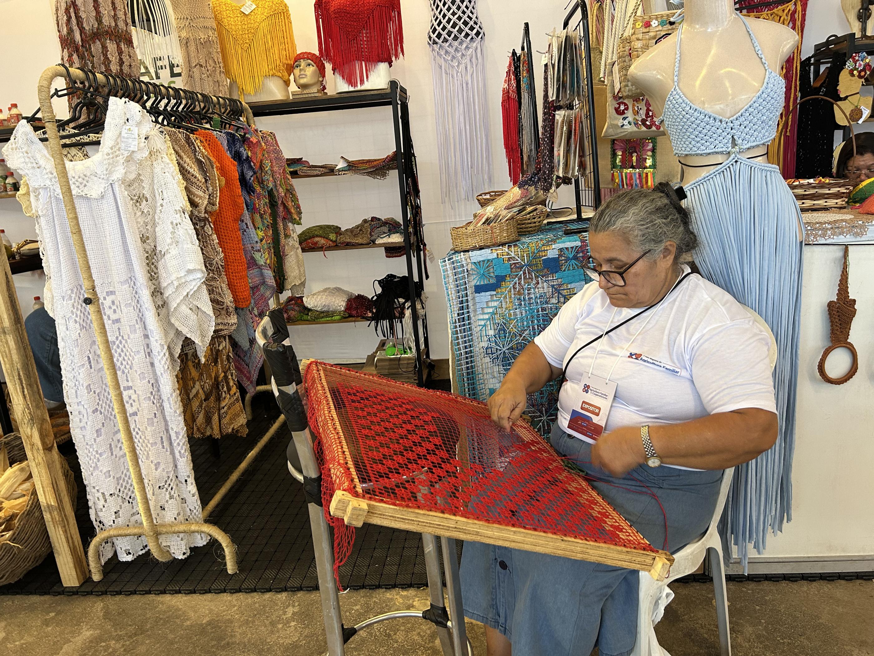 Feira da Agricultura Familiar transforma Corredor Vera Arruda em vitrine do cooperativismo