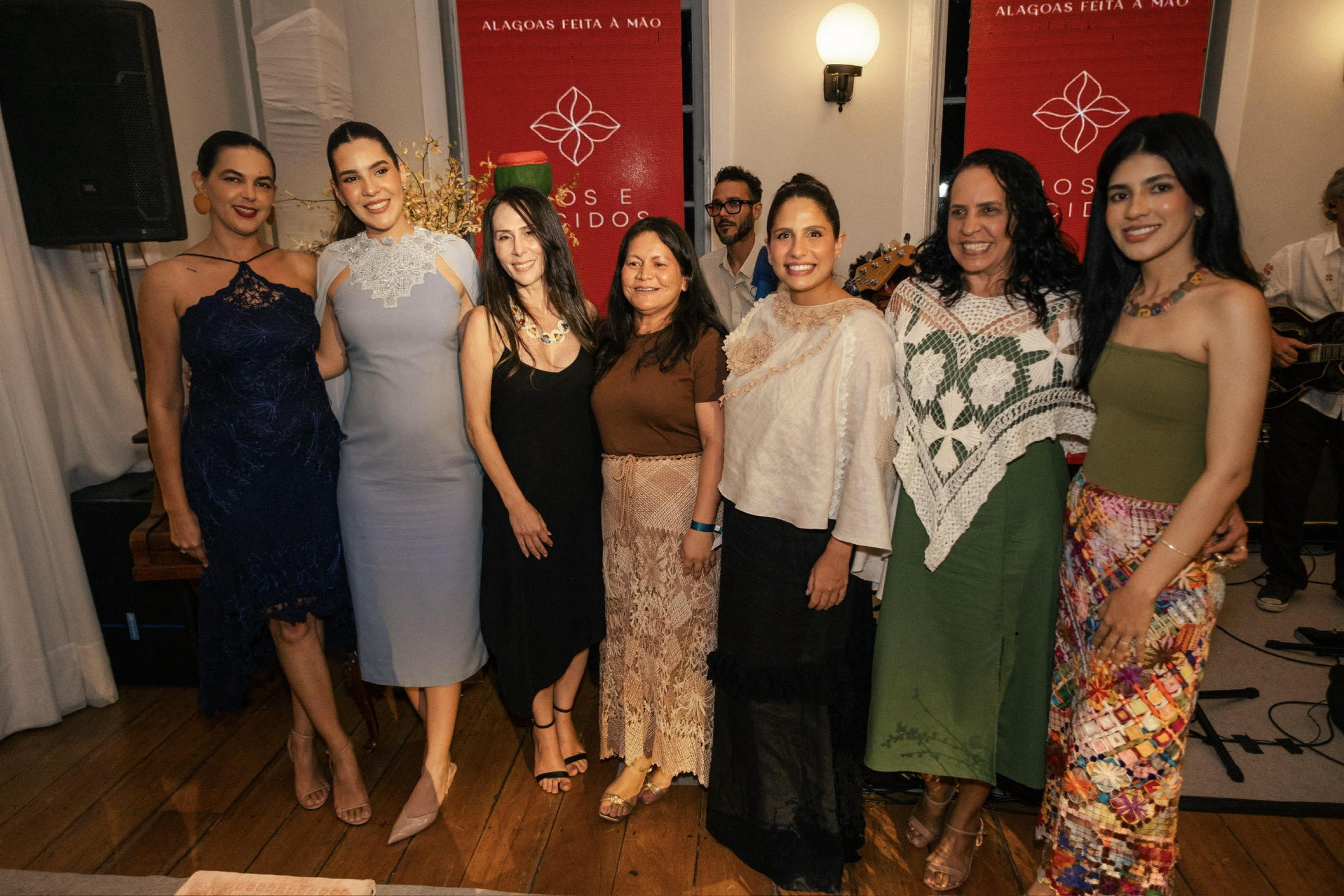 Artesanato alagoano ganha destaque em desfile contemporâneo no Palácio Floriano Peixoto