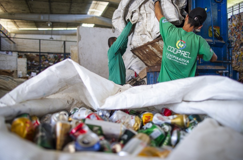 Cooperativas recolheram quase 2 toneladas de recicláveis em 2025 em Maceió