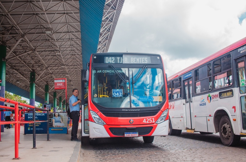Ônibus terão operação especial em Maceió no feriado e nos domingos de dezembro
