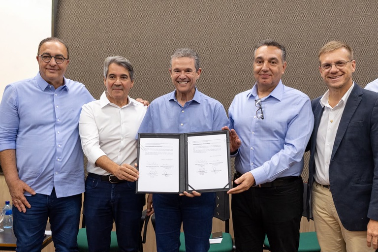 Alagoas recebe caravana para orientar produtores sobre exportação de polpas de frutas