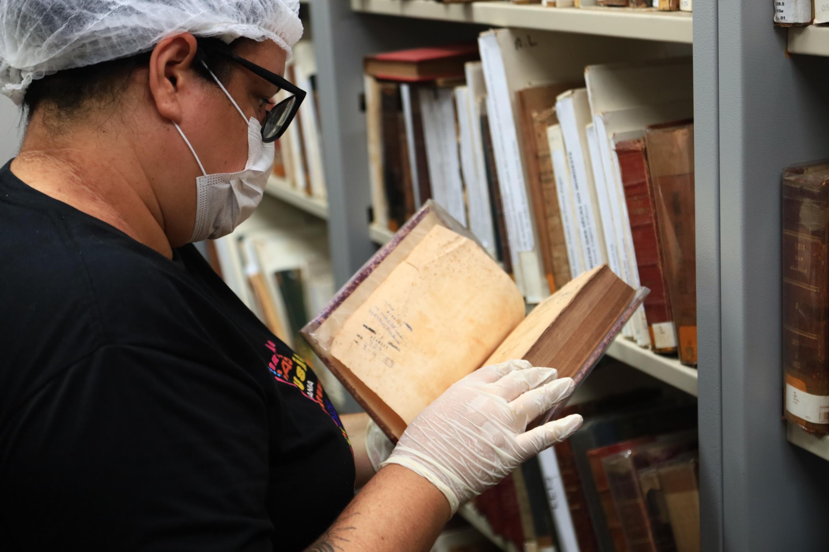 Secult e Ufal digitalizam obras raras da Biblioteca Pública Estadual em Maceió