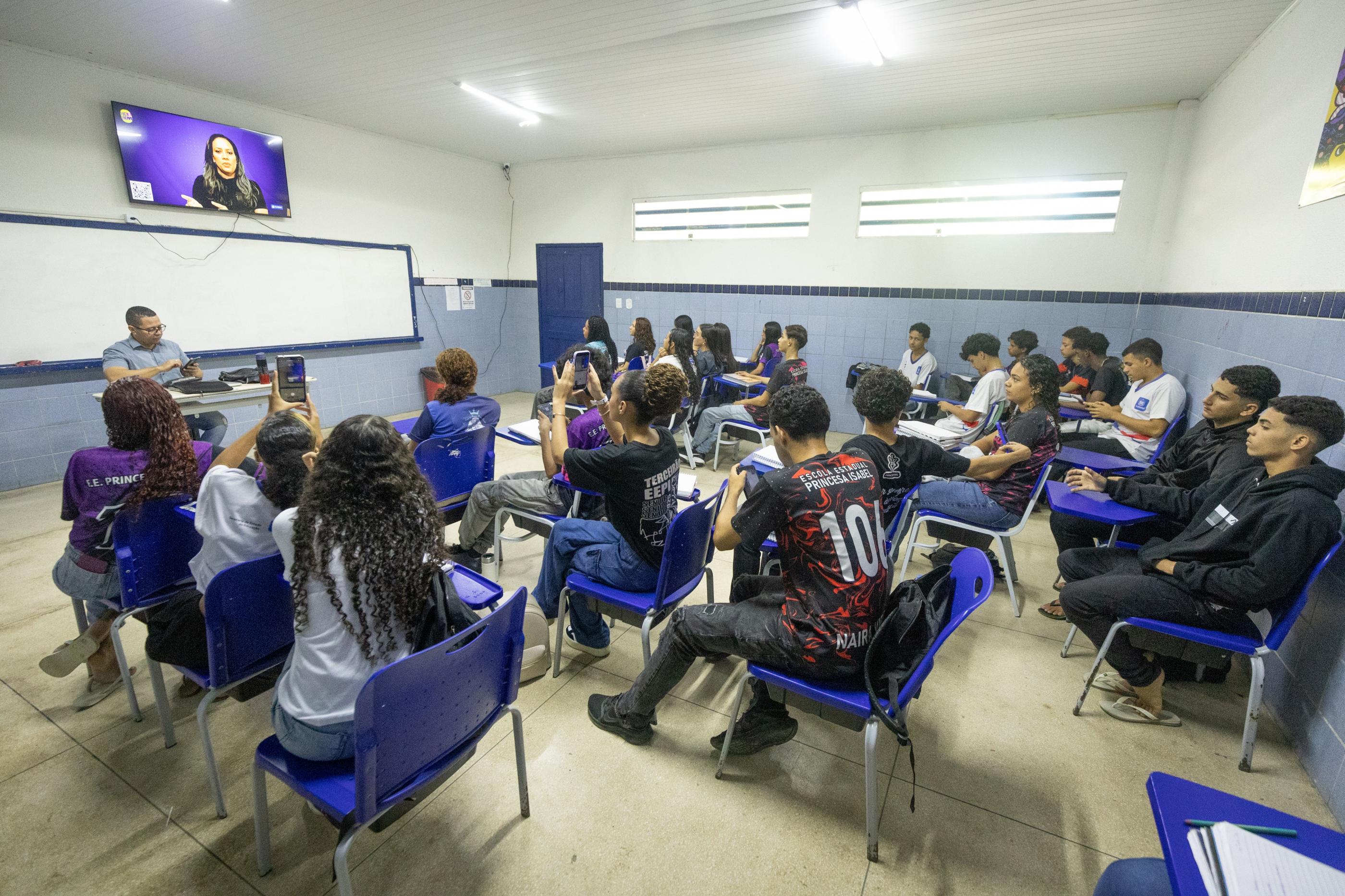 Rede estadual mobiliza estudantes para confirmação das inscrições no Enem 2026