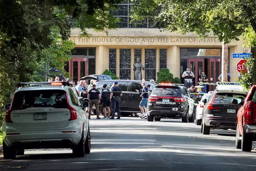 Tiroteio em igreja nos Estados Unidos deixa duas crianças mortas e 17 feridos