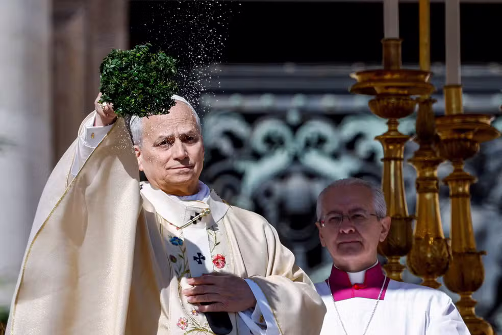 Papa Leão XIV celebra Páscoa e pede paz a líderes mundiais