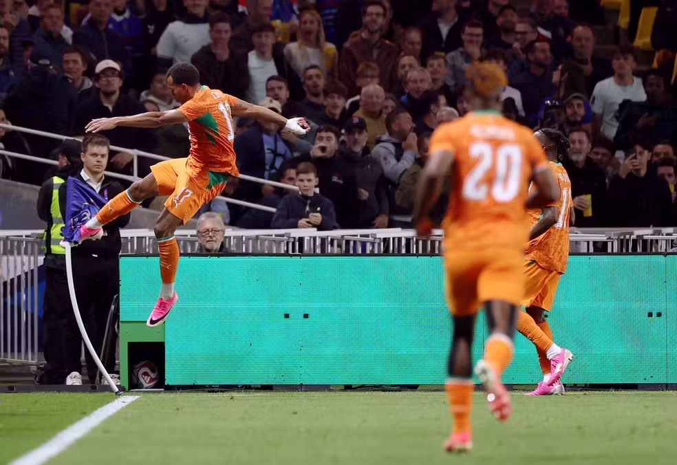 França perde liderança do ranking da Fifa após derrota para Costa do Marfim