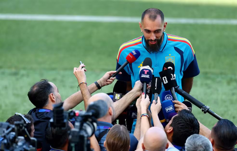 Jogadores da Espanha condenam falas racistas de ex-primeiro ministro contra a França
