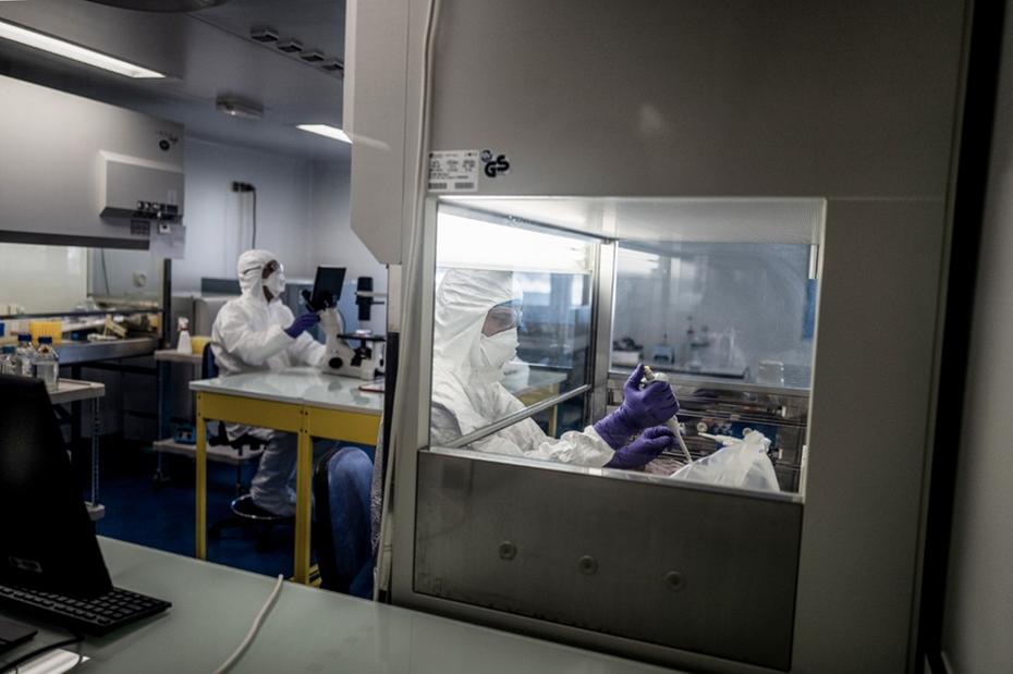 Número de mortes pelo novo coronavírus dispara na França e Itália