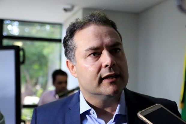Renan Filho anuncia antecipação do 13º de aposentados