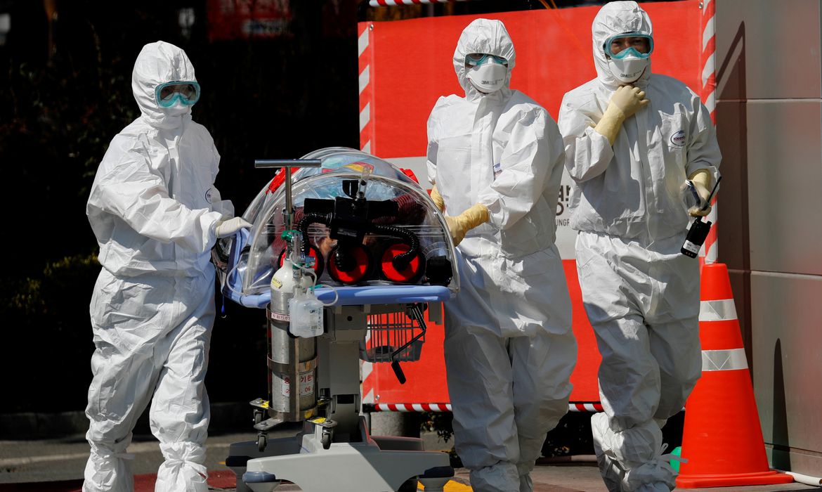 Covid-19 mata 2 vezes mais homens que mulheres em AL