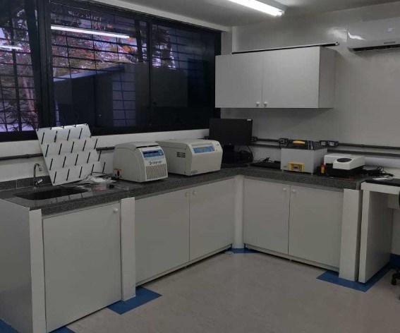 Ufal recebe certificado para realização de testes de Covid-19