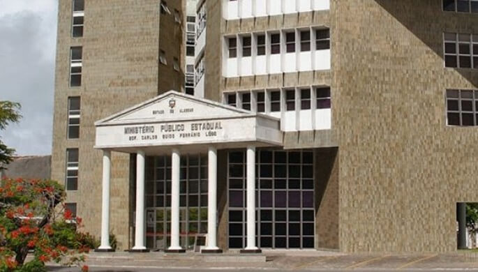 MPAL quer internação de adolescente com suspeita de Covid-19 que cometeu assalto