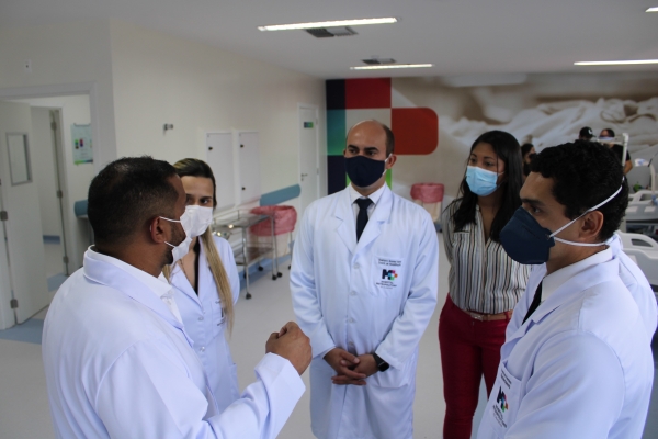 Hospital Metropolitano oferece suporte psicológico aos profissionais