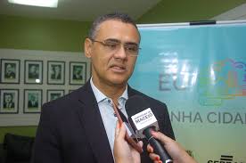 Entre verdades, liberdades e acusações: mais uma gota de água