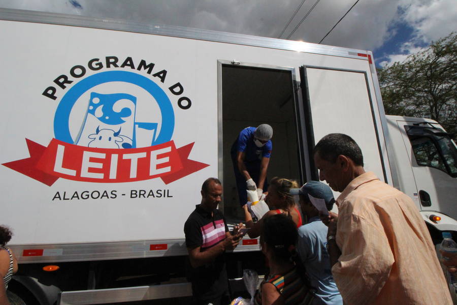 AMA cobra ao Renan Filho contrapartida para Programa do Leite