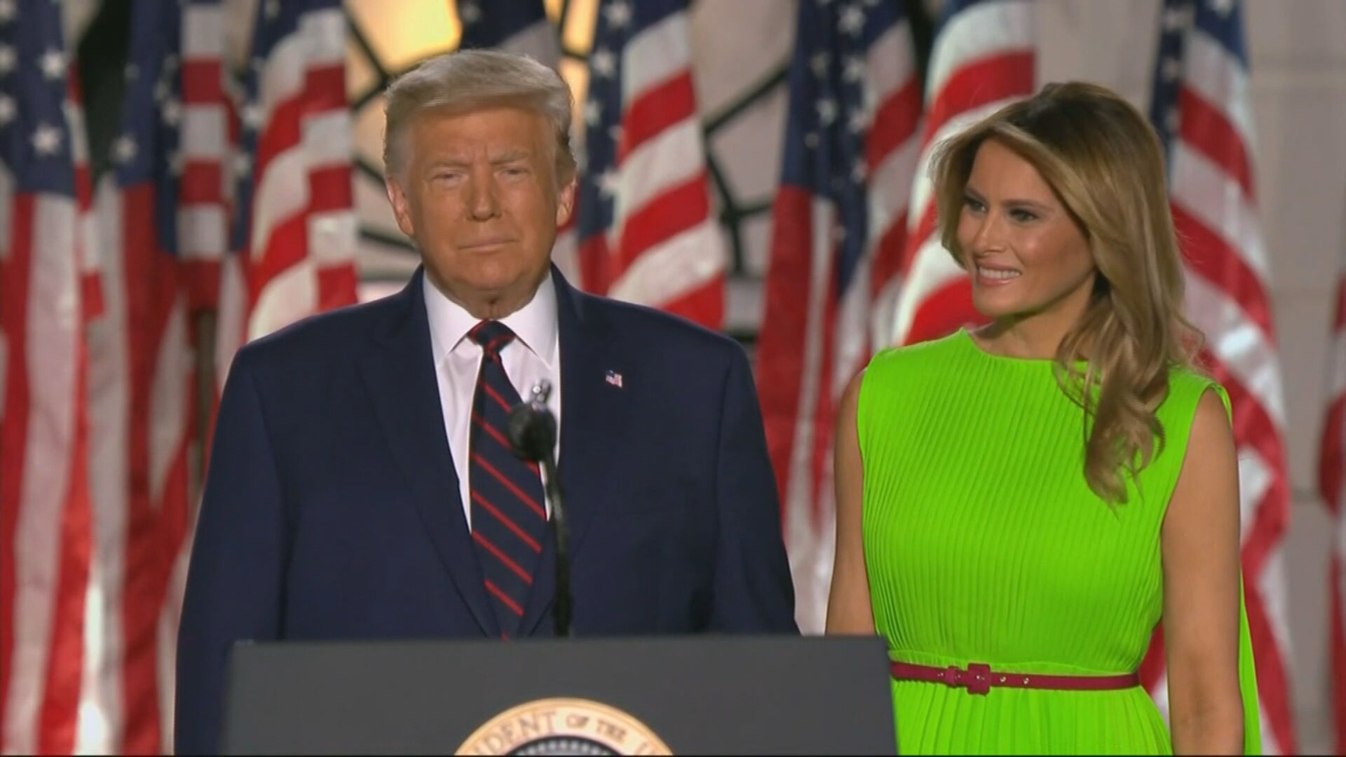 Trump e Melania testam positivo para o coronavírus