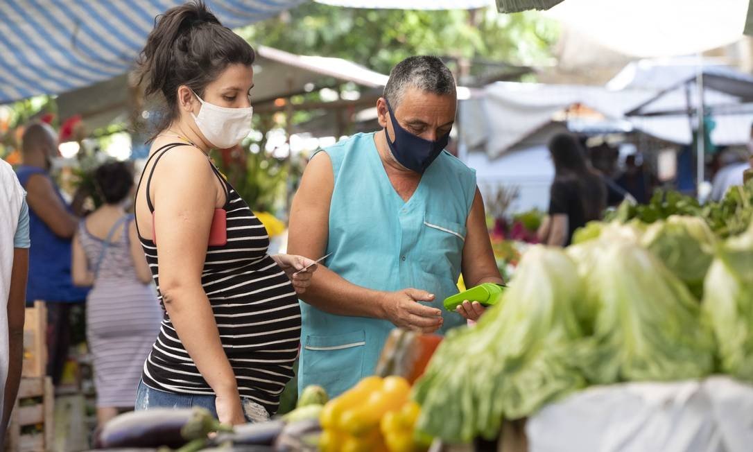 Distanciamento e uso de máscaras combate outras doenças respiratórias