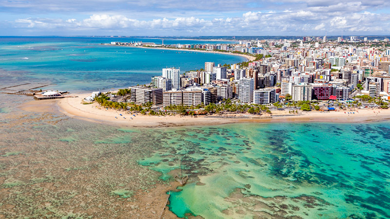 Fim de semana e feriado tem máximas de 37º e mínimas de 22º em AL
