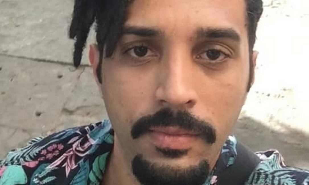 Cineasta Cadu Barcellos é morto a facadas no Centro do Rio