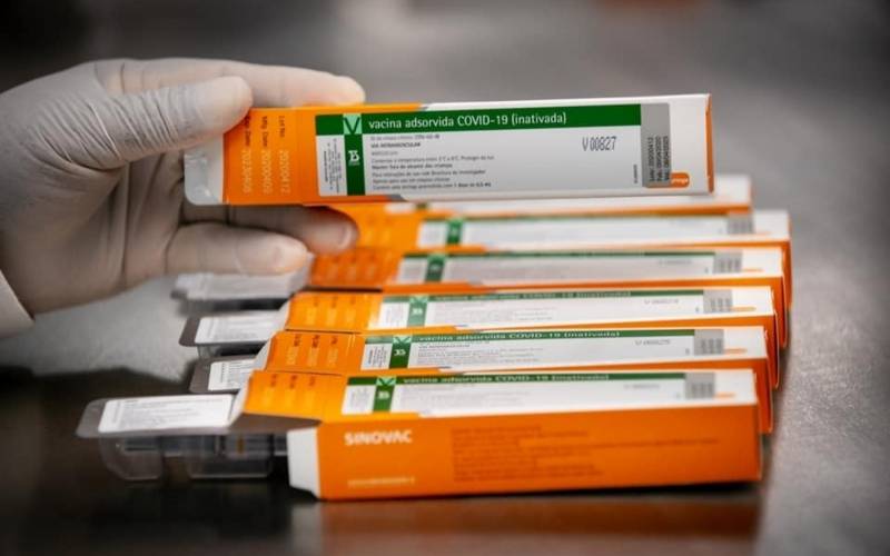 Testes da CoronaVac chegam à fase final