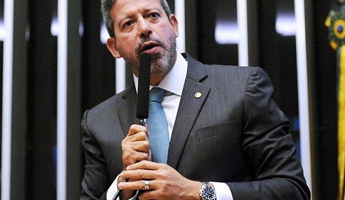 Arthur Lira é absolvido de comandar rachadinha em AL