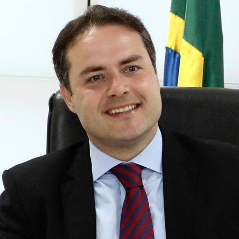 Renan Filho comunica auxílio para translado dos corpos em acidente de ônibus