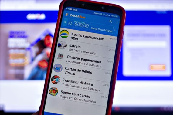 Caixa paga hoje auxílio emergencial para nascidos em novembro
