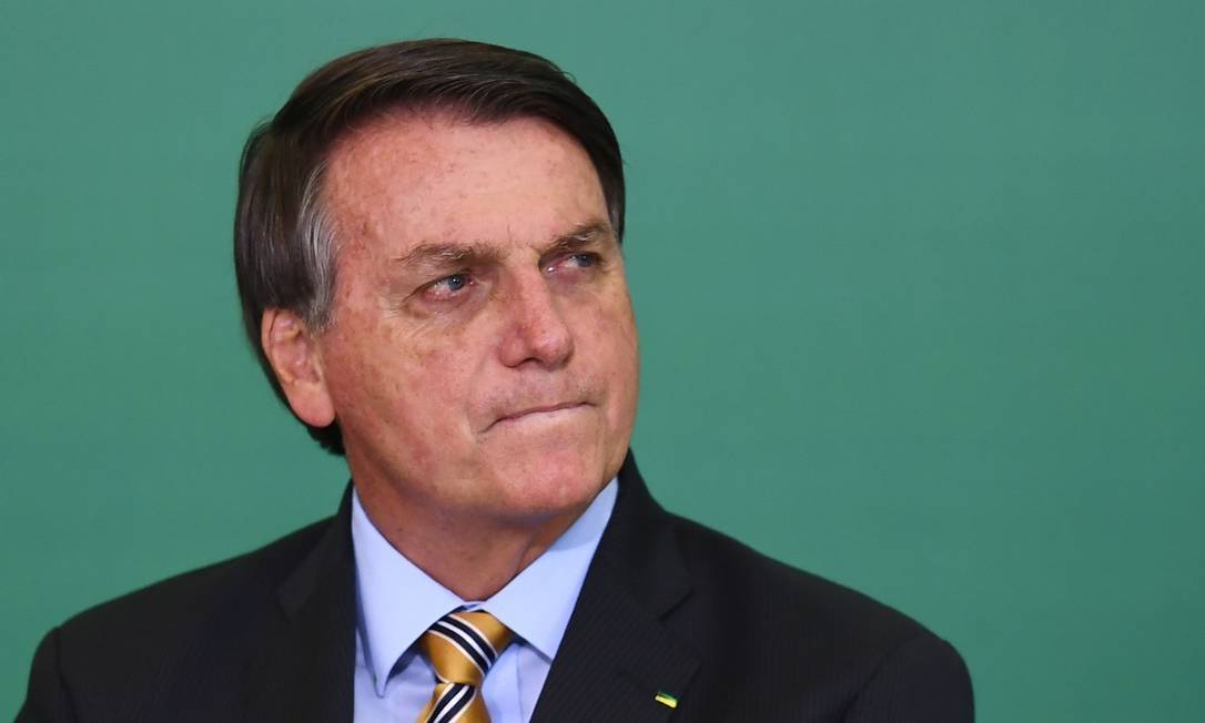 Justiça condena Bolsonaro a indenizar jornalista