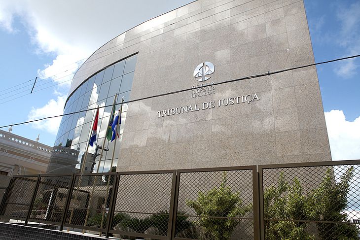 Com aumento dos casos da covid-19 TJ-AL suspende atividades presenciais