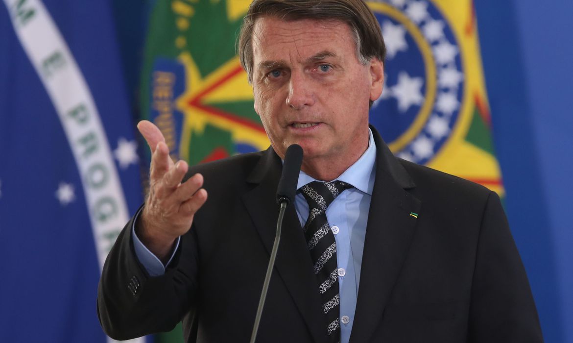 Presidente pede união a governadores na luta contra a covid-19