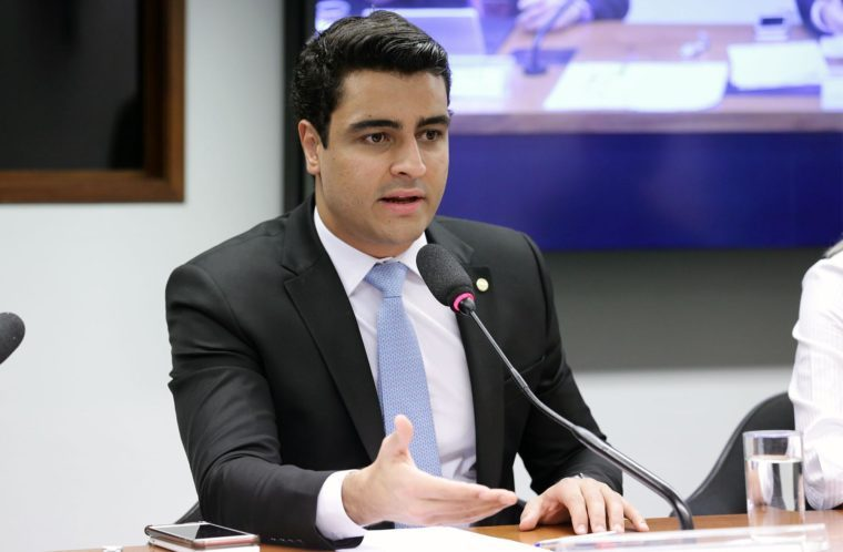 Devido aumento de casos posse de JHC será protocolar