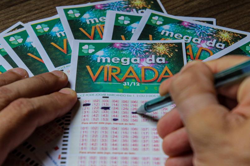 Mega da Virada sorteia prêmio de R$ 300 milhões nesta quinta