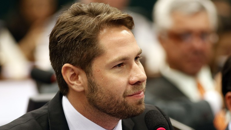 Pedro Vilela assume mandato na Câmara dos Deputados