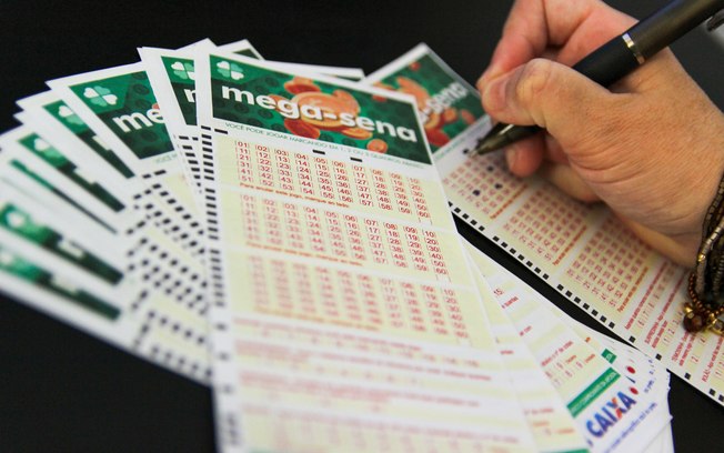 Ninguém acerta e prêmio da Mega Sena acumula em R$ 4 milhões