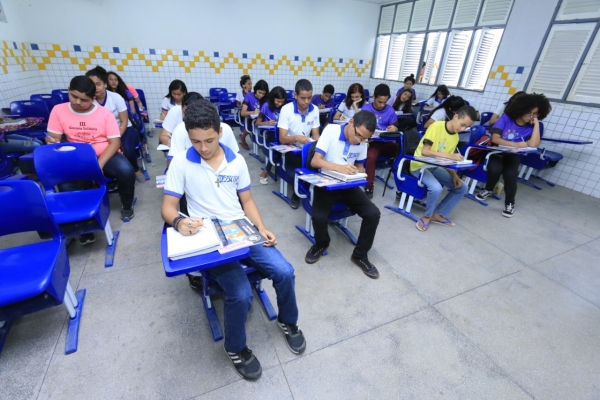 Pré-matrícula online para novatos da rede estadual começa hoje